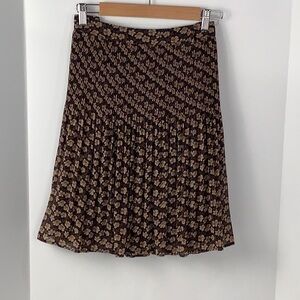 Fat Face Women’s Swing Skirt in Black and Tan Floral design in size 14